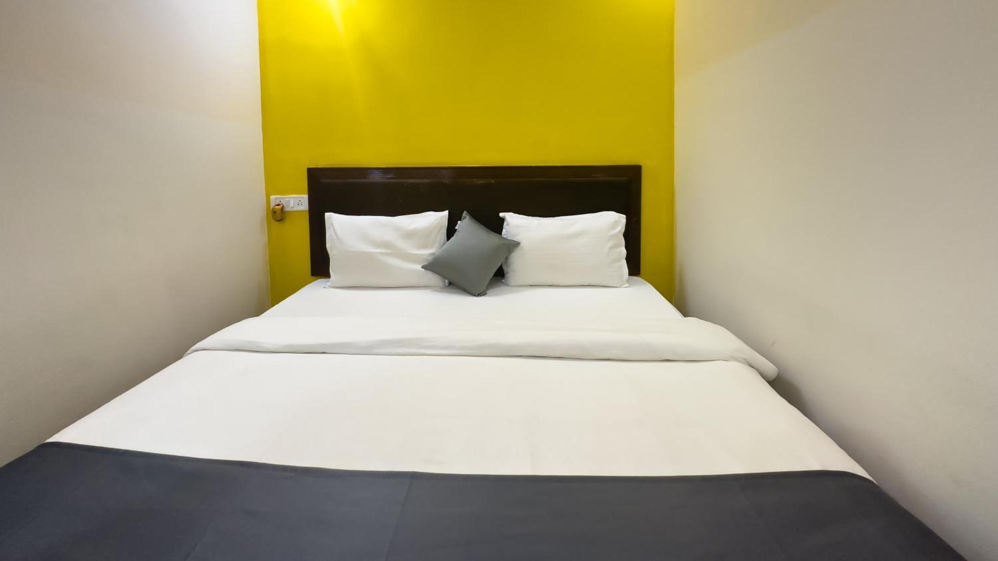 Hotel Candolim Aloft Экстерьер фото